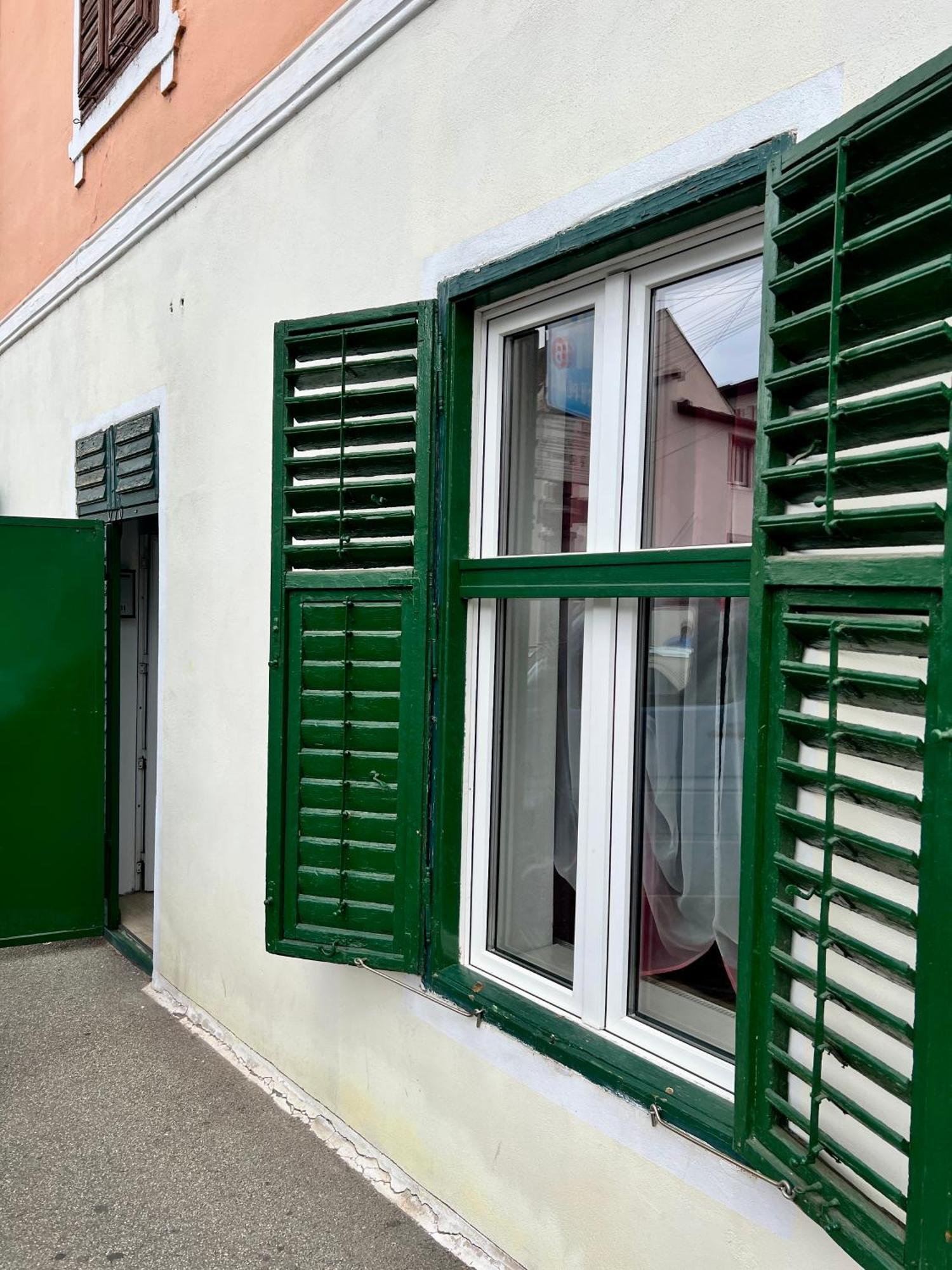 Vio'S Getaway Apartman Nagyszeben Kültér fotó